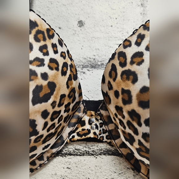 La Senza Leopard Print Padded Lace Trim Bra - Picture 4 of 14